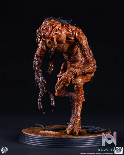 Premium Collectibles Studio – The Fly 1/4 Scale Statue (Licensed)