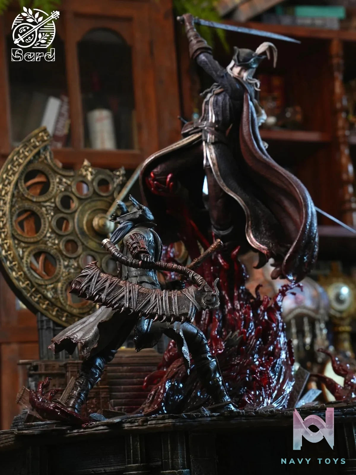 Lady Maria vs Hunter resin statue Bard studio anime figure