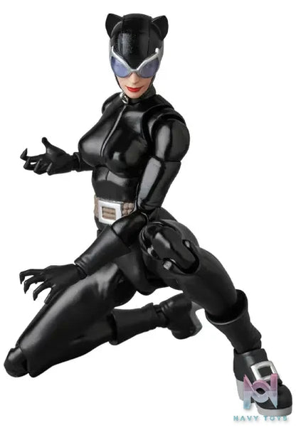 MEDICOM TOY – Mafex Batman Hush Comic Version Catwoman Action Figure (Licensed)