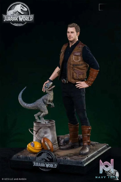 INFINITY Studio – Jurassic World 2 Owen Grady & Little Blue (Licensed)
