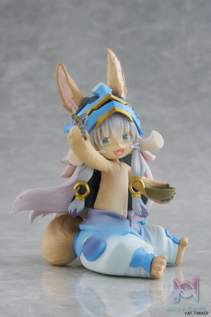 Taito – Made in Abyss: The Golden Land of the Blazing Sun Desktop Cute Figure Nanachi Mealtime ver. (Licensed)