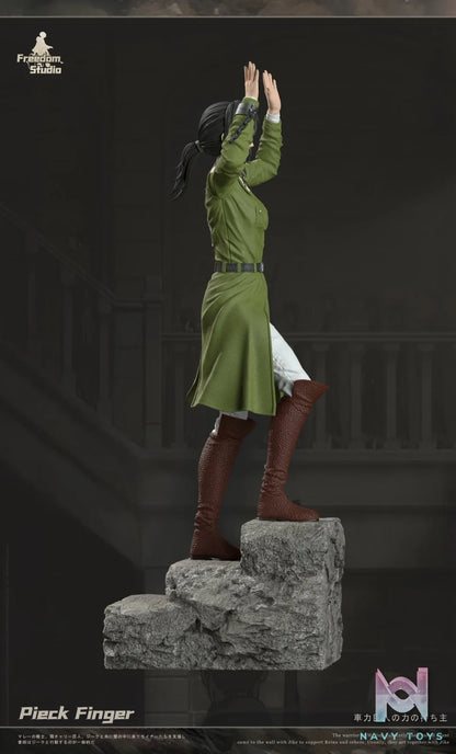 Pieck Finge resin statue freedom studio anime figure