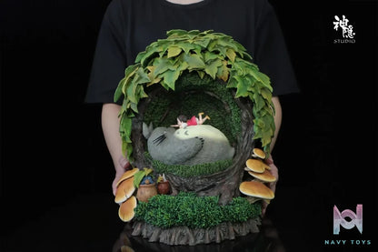 Shen Yin Studio - My Neighbor Totoro Silhouette Moment Series Resting in the Tree Hole resin statue Navy Toys anime figure
