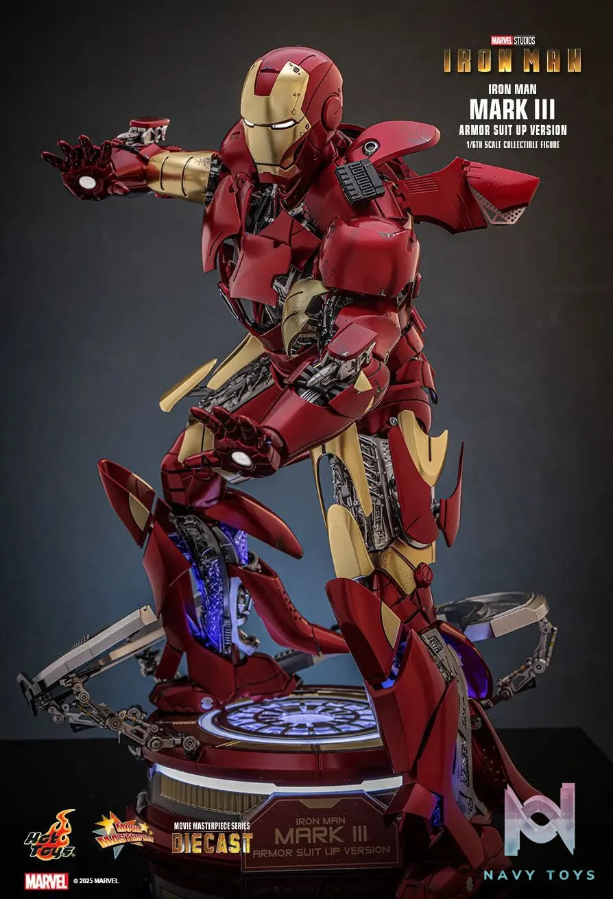 Hottoys – Iron Man Mark III (Armor Suit Up Version) 1/6th scale Collectible Figure MMS825D72 (Licensed)