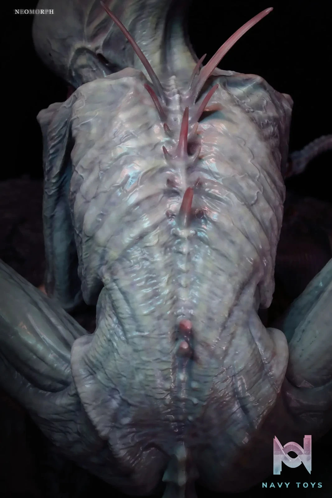 Deep tale Studio – White Alien