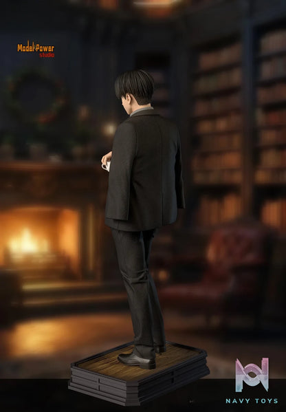 Model Power Studio – Levi Suit Attack on Titan