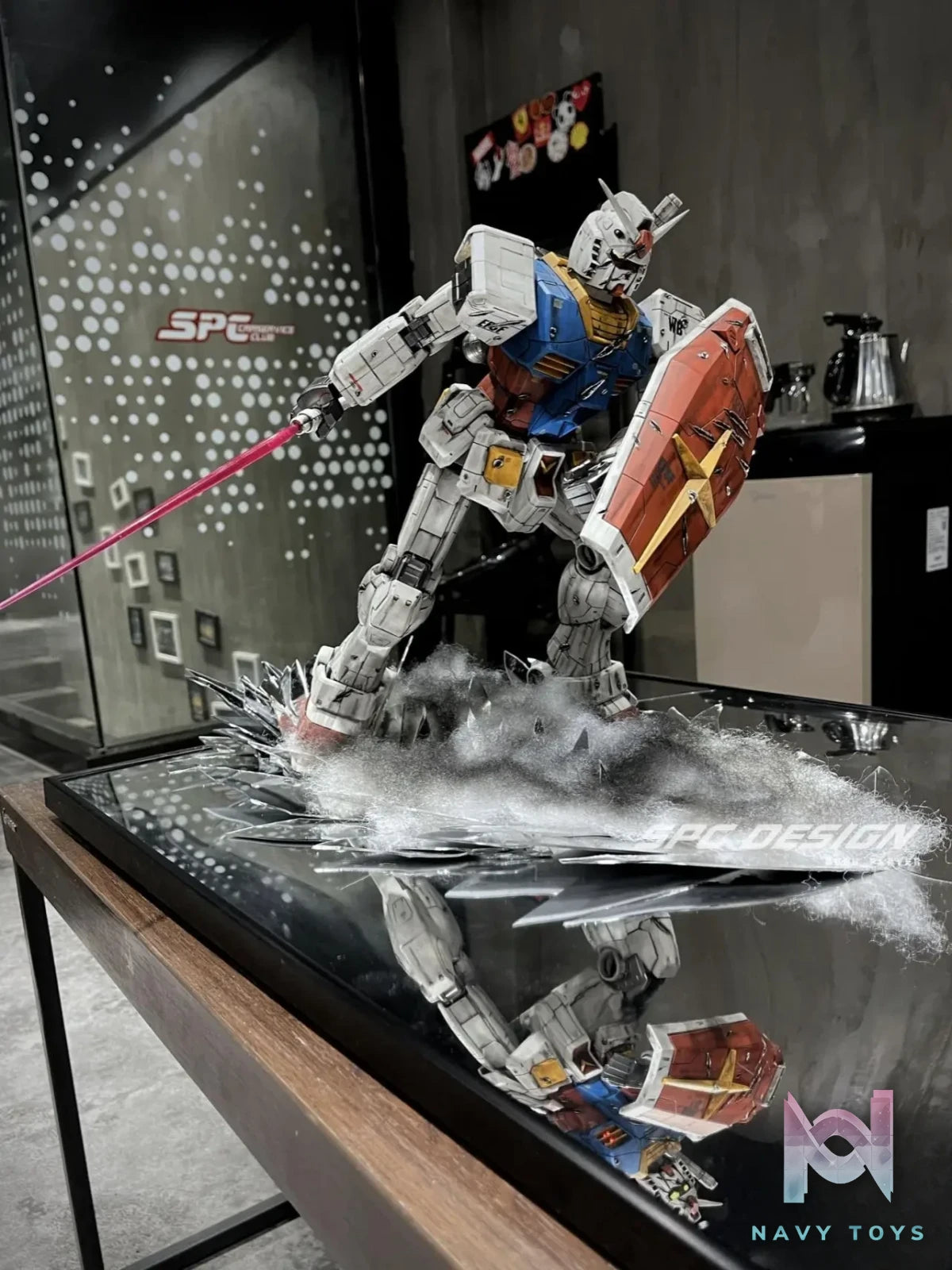 SPC DESIGN Studio – Gundam Series Broken Mirror Series Gundam RX-78