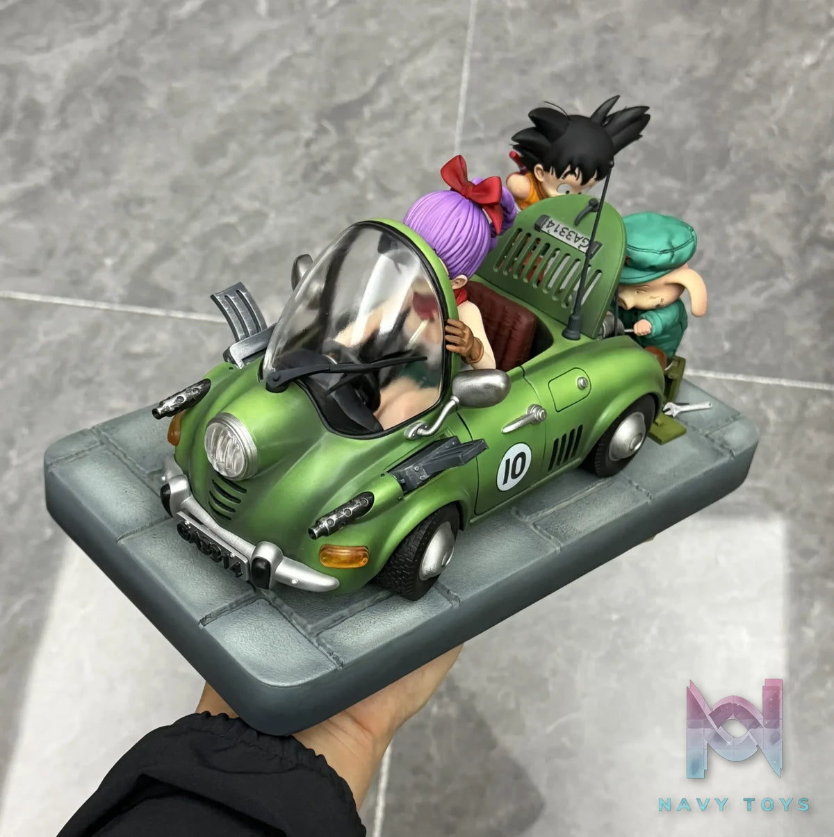Cell Studio – Dragon Ball MEGA Series 01 Son Goku Oolong Fixing the Car
