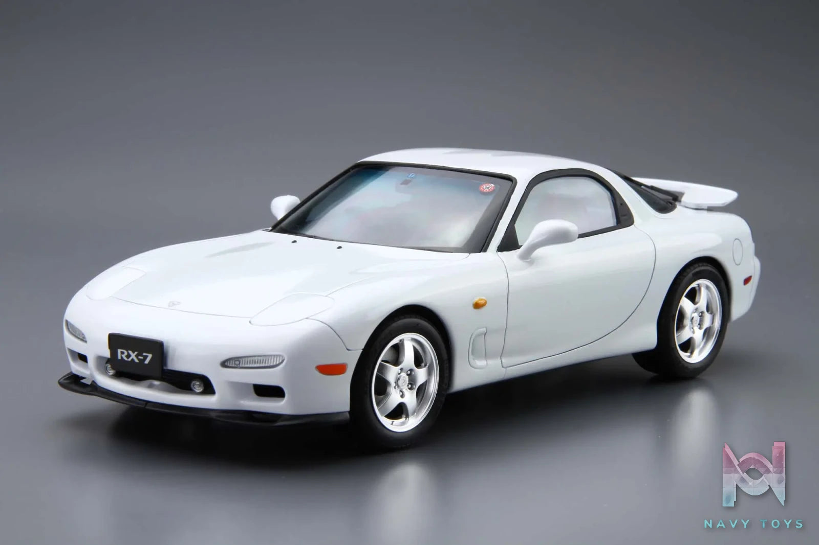 AOSHIMA – 1/24 Scale Car Model #2 (Licensed)