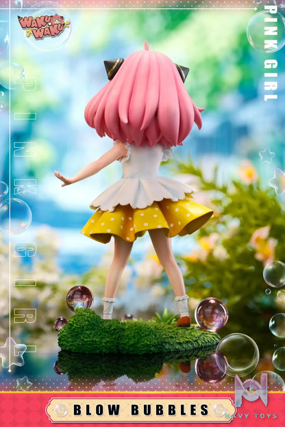 WakuWaku Studio – Spy x Family Bubble Blowing Girl Anya Forger