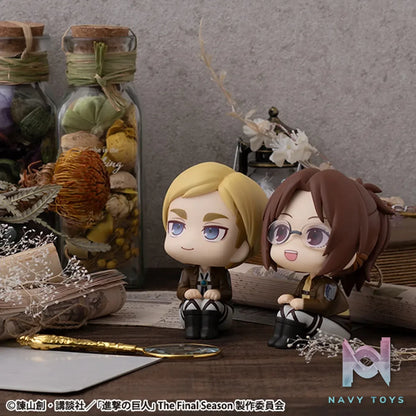 MegaHouse – LookUp Attack on Titan Hange Zoe X Erwin Smith Complete Figure (Licensed)