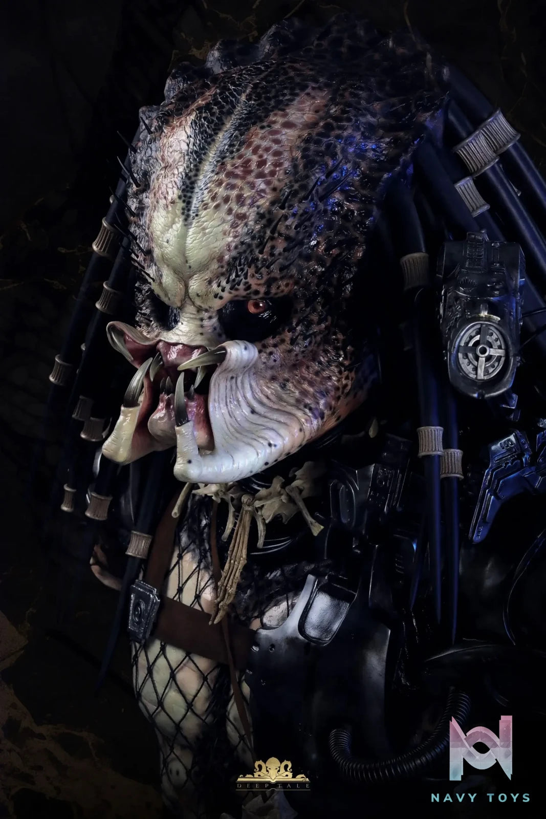 Deep Tale Studio – Alien vs. Predator Jungle Predator