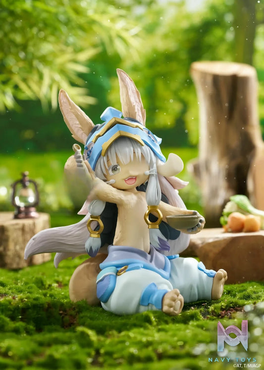 Taito – Made in Abyss: The Golden Land of the Blazing Sun Desktop Cute Figure Nanachi Mealtime ver. (Licensed)