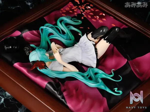 GSC – supercell feat. Hatsune Miku World is Mine (Brown Frame) 1/8 Complete Figure (Licensed)