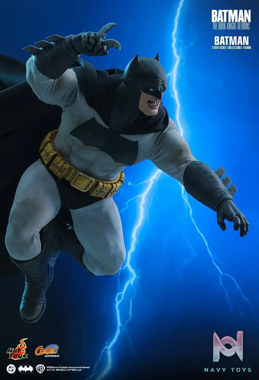 HotToys – DC 1/6 CMS024 Batman: The Dark Knight Returns Batman (Licensed)