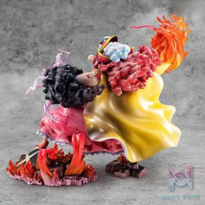 MegaHouse Studio – One Piece Charlotte Linlin
