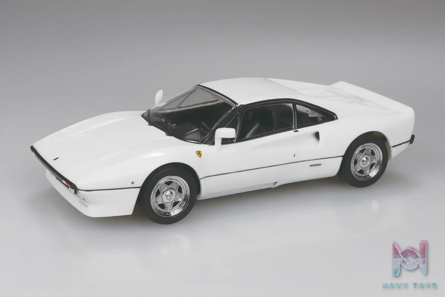 AOSHIMA – 1/32 FERRARI GTO (Licensed)