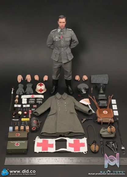 DID Studio – 1/6 Scale WWII German Medic Officer Candidate Gregor D80183 (Licensed)