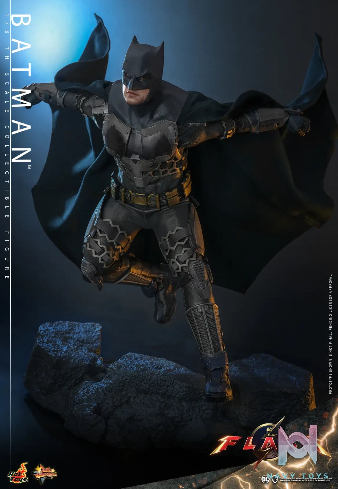Hottoys – The Flash – Batman and Batcycle – 1/6th Scale MMS703 MMS704 MMS705 (Licensed)