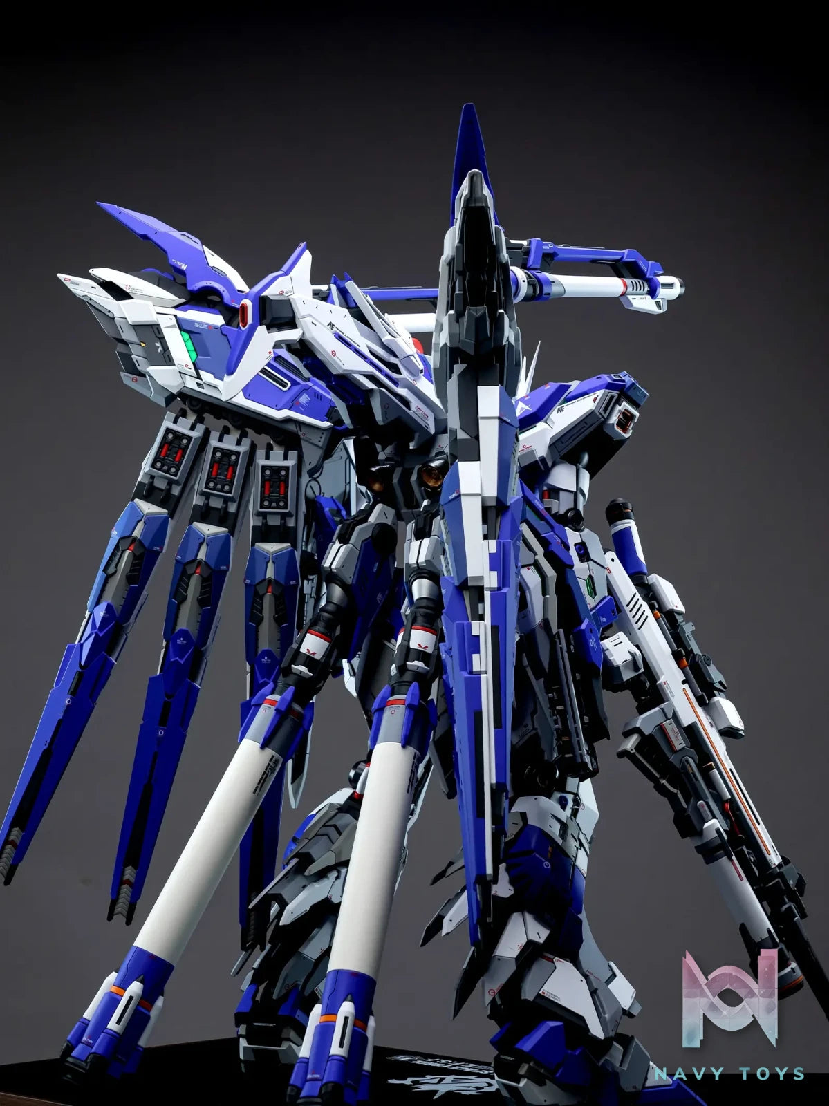 XXTOYS Studio – Gundam Series 1/60 93-RX NU Gundam
