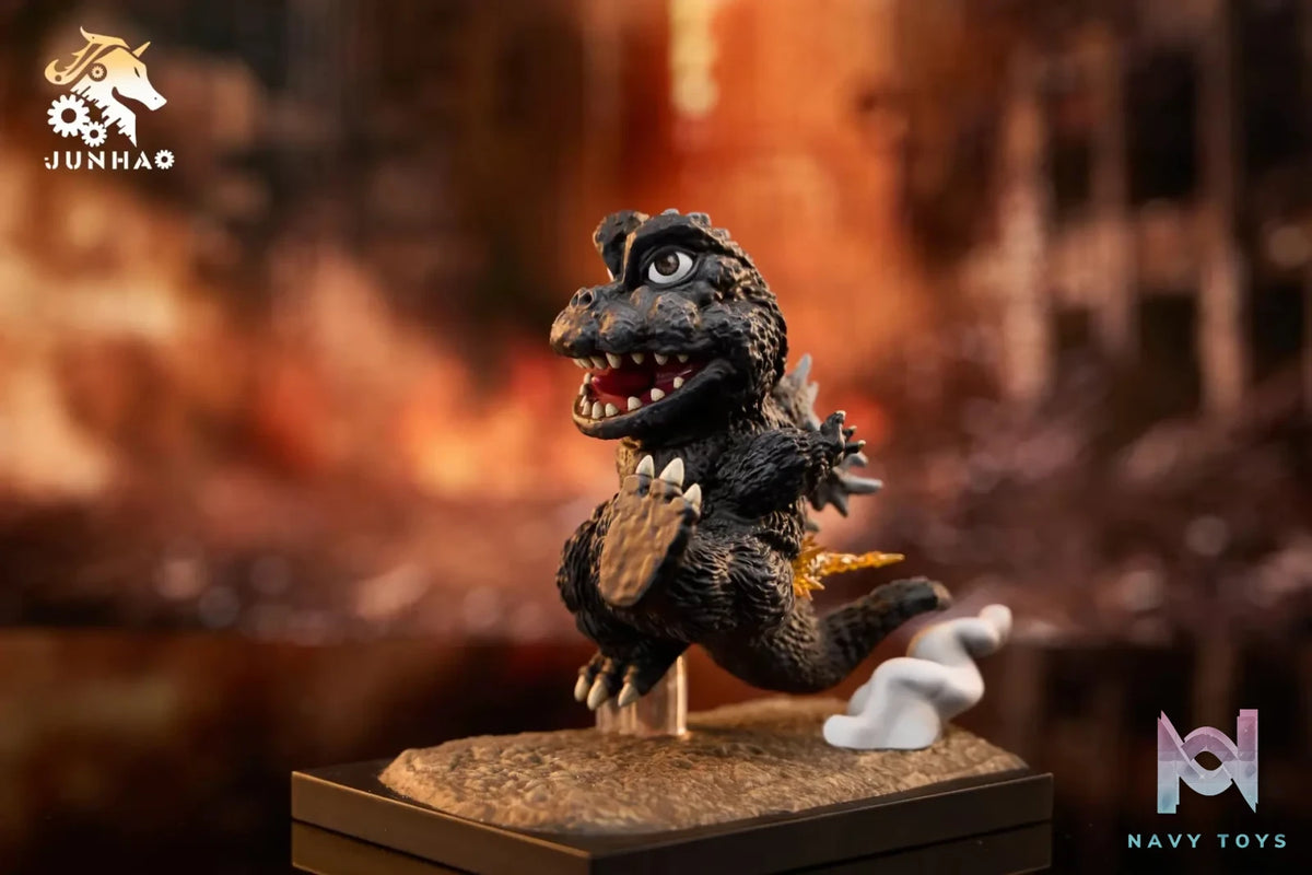Hard Shell Studio – Godzilla #1 Run Godzilla