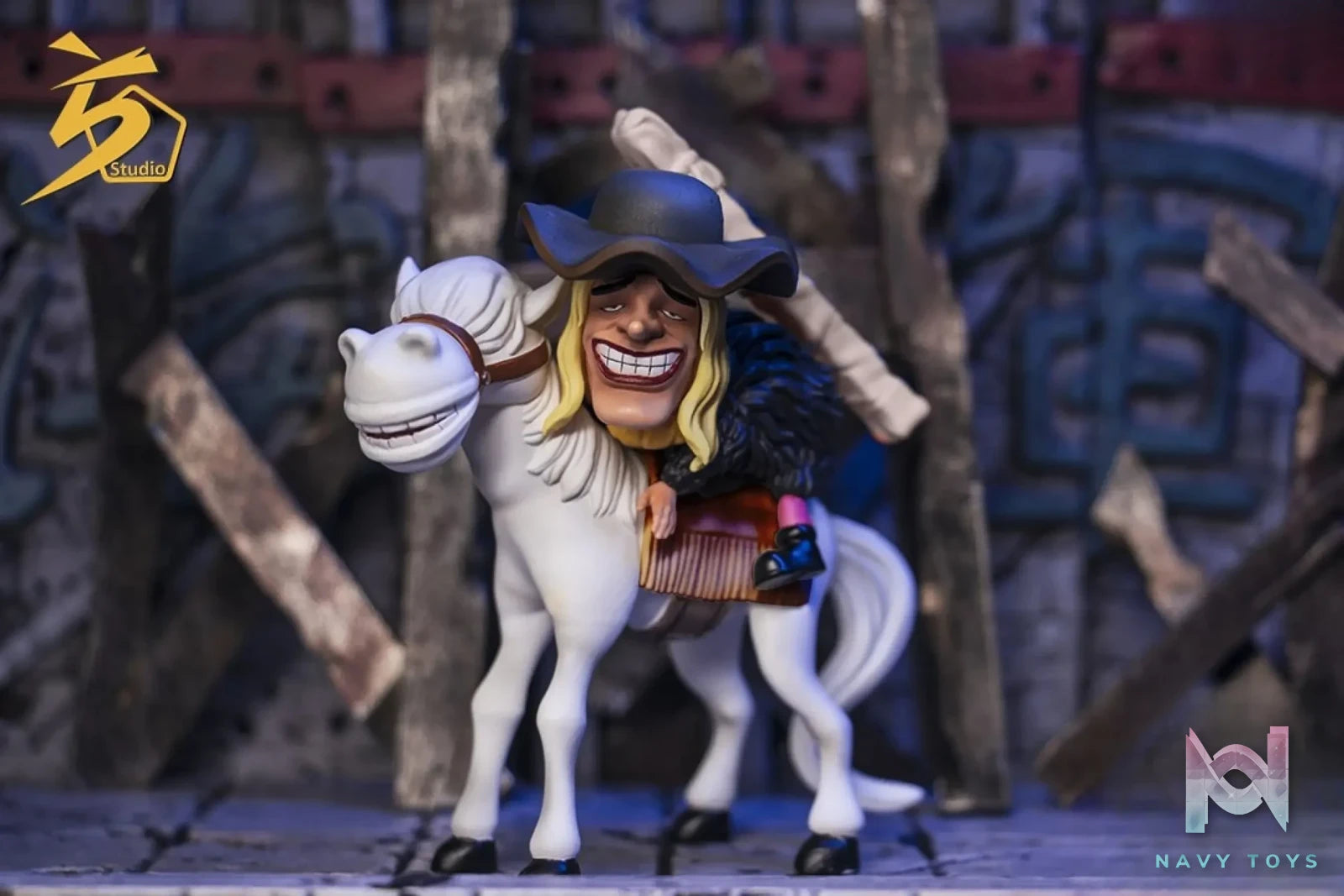 Five Directions Studio – One Piece Blackbeard Pirates – Doc Q and Stronger