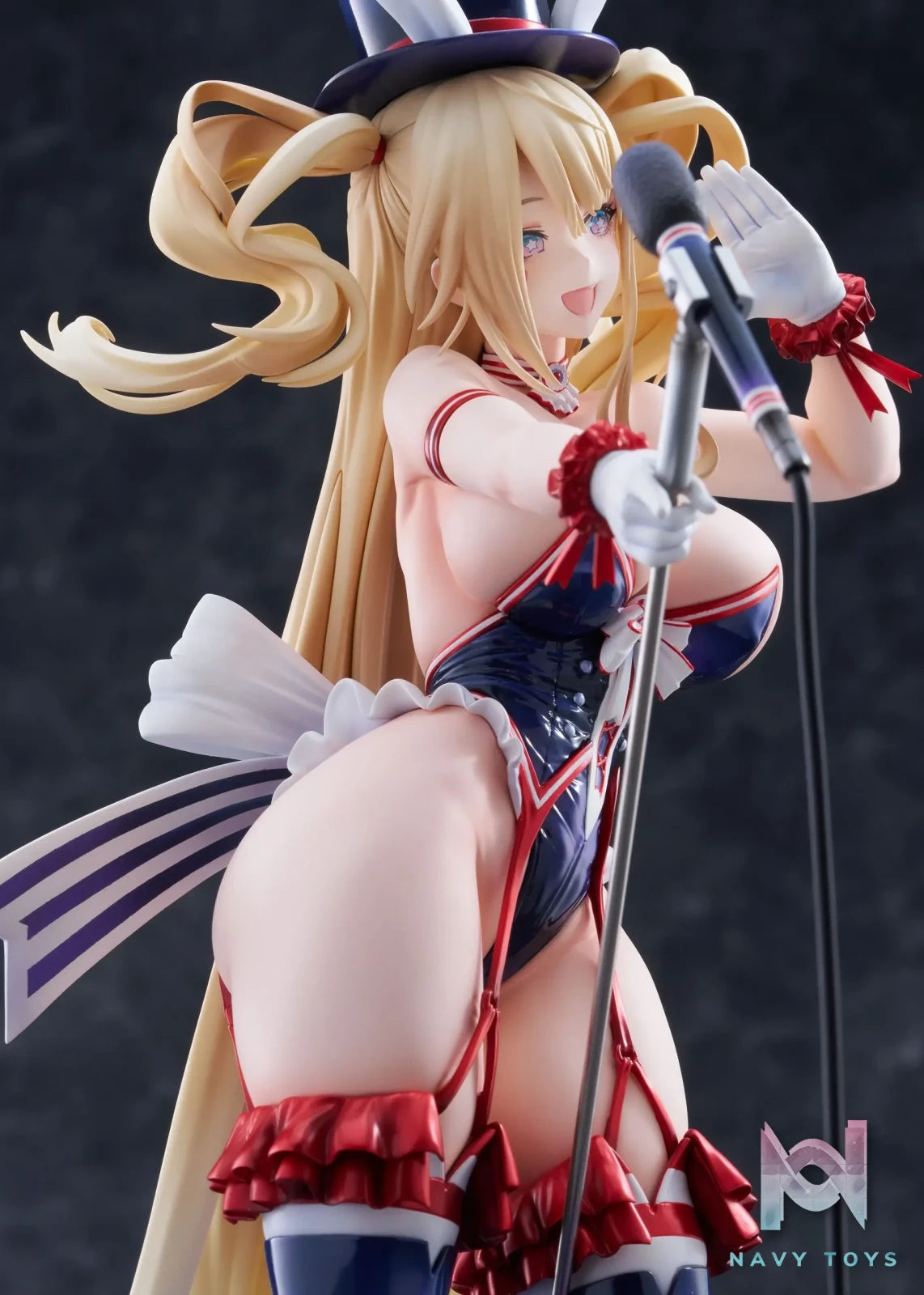 Max factory – Azur Lane Guam: Stage Setting Charmer 1/7 Figure (Licensed)