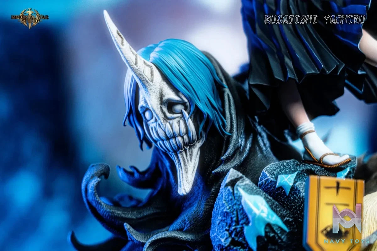 I.W Studio - Bleach Thirteenth Division Series 2 Kusajishi Yachiru resin statue Navy Toys anime figure