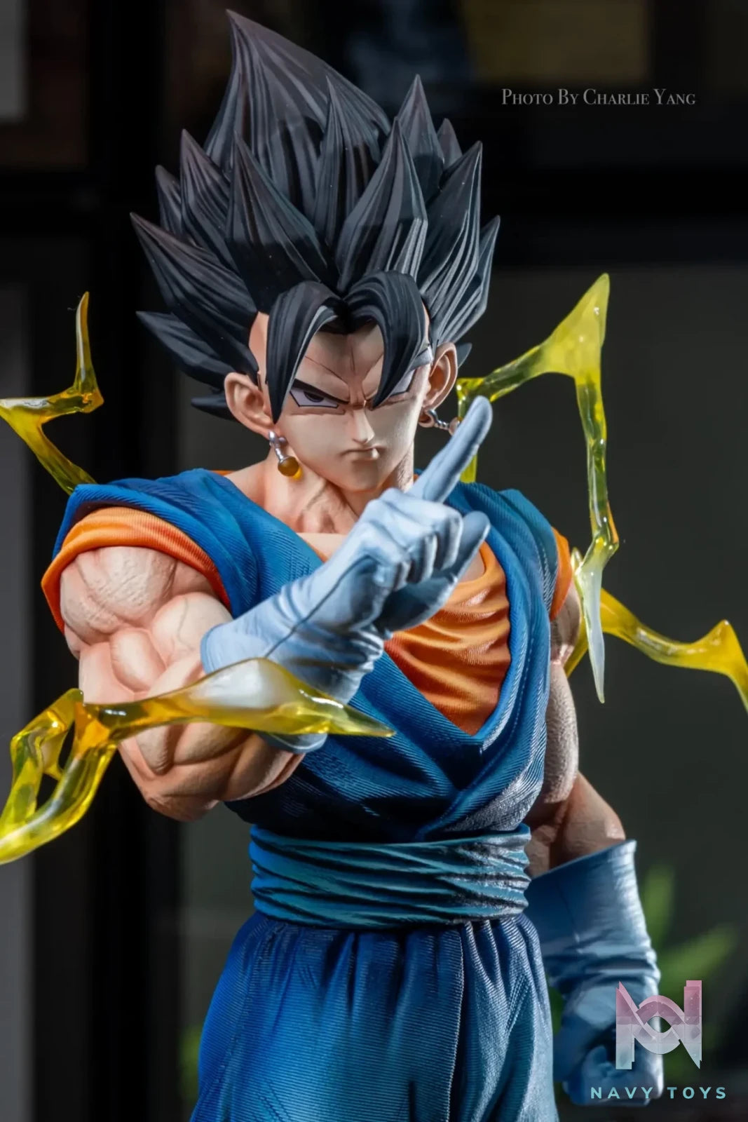 KAW Studio - Vegito Dragon Ball resin statue Navy Toys anime figure