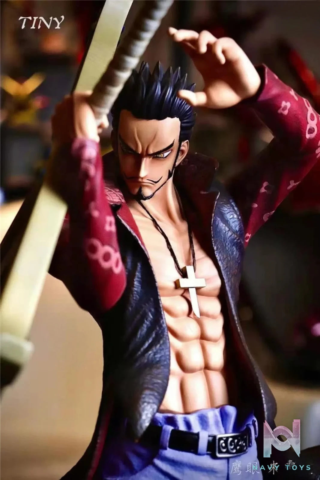 Tiny Studio – One Piece Shichibukai Dracule Mihawk