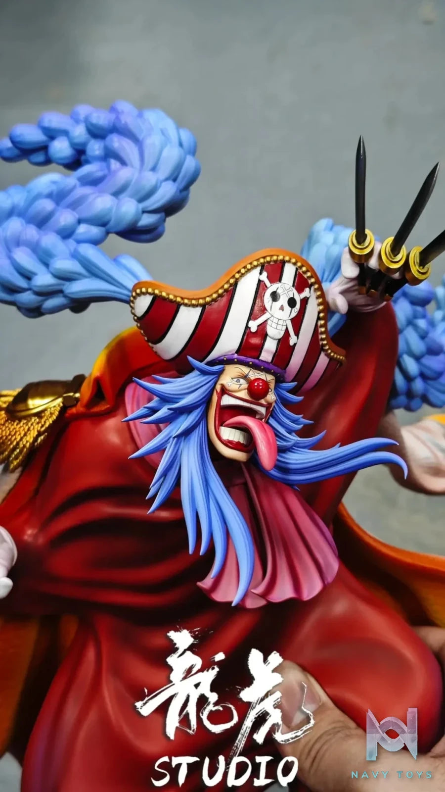 Long Hu Studio - One Piece Four Emperors - Buggy resin statue Navy Toys anime figure