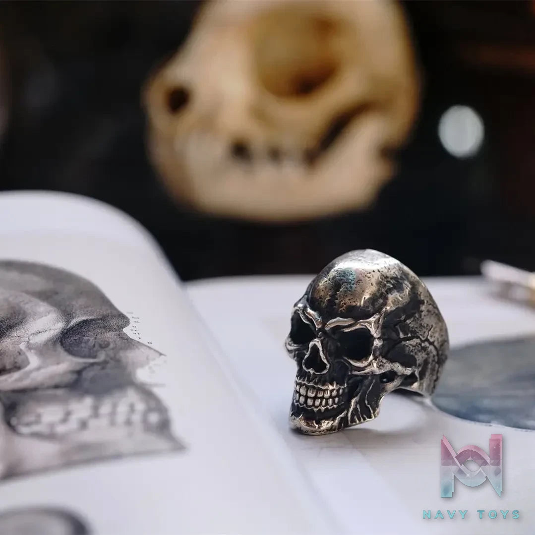Raven Studio (silver jewelry) – Exclusive Fashionista Skull Ring Original