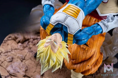 KD Collectibles – Dragon Ball Vegeta vs Android 19