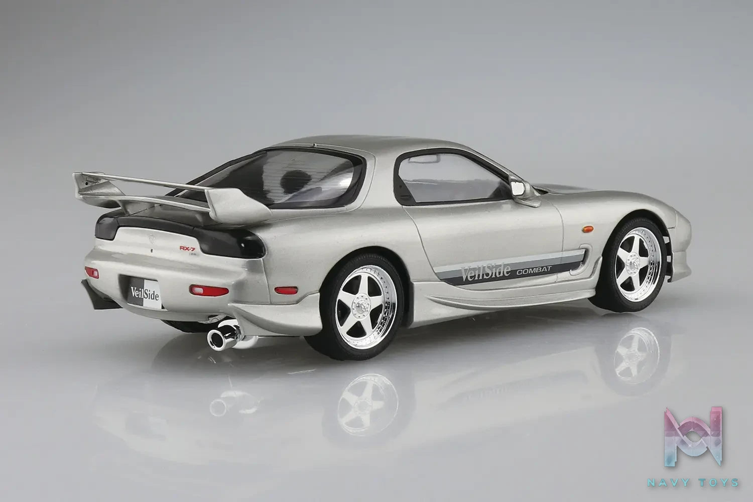 AOSHIMA – 1/24 Scale Car Model #7 (Licensed)