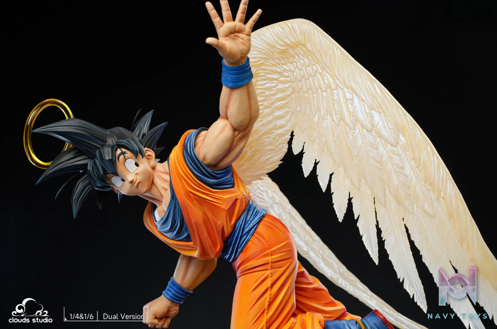 Clouds Studio – Dragon Ball Waving Goku