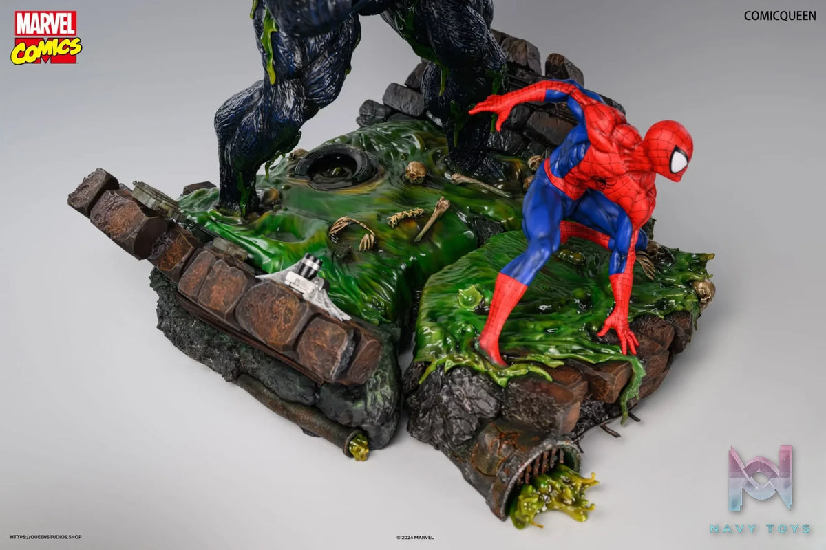 Queen Studio – Marvel14 Spider-Man VS Venom Full Body Figure (Licensed)