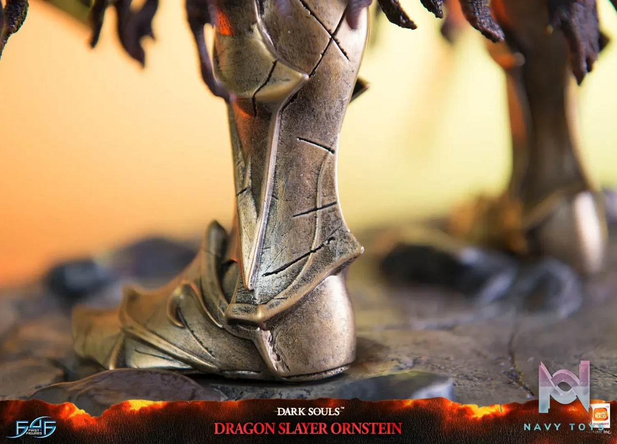 First 4 Figures – Dark Souls Dragon Slayer Ornstein DSORNR (Licensed)