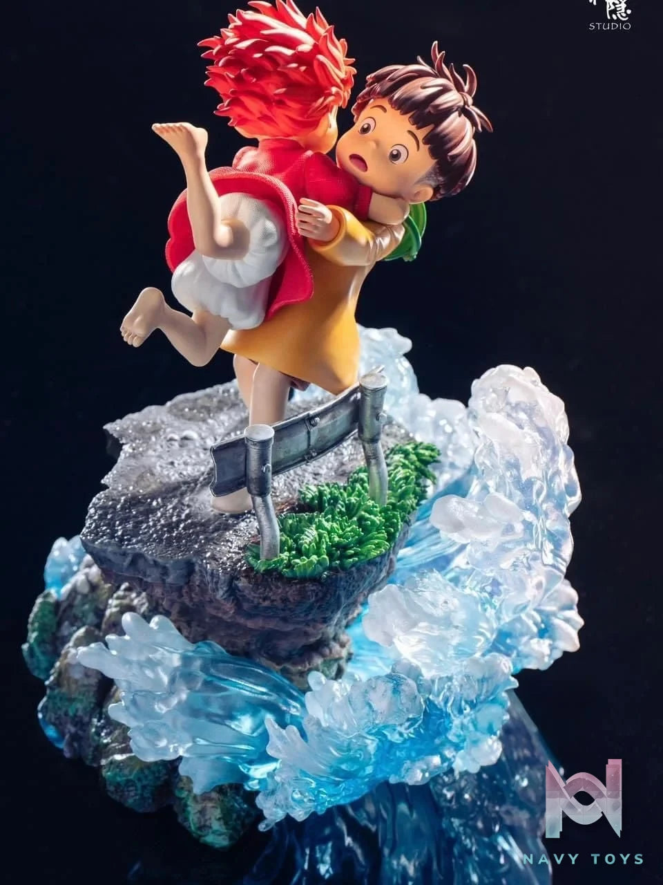 Ponyo & Sosuke - Ponyo On The Cliff By The Sea - ShenYin Studio resin statue shenyin studio anime figure