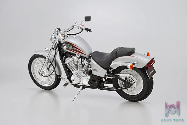 AOSHIMA – 1/12 HONDA NC26 Steed VSE ’96 WITH CUSTOM PARTS (Licensed)