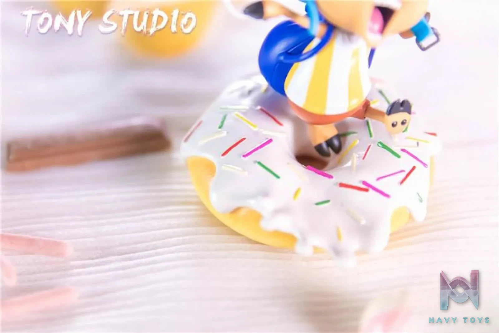 TONY Studio – One Piece Chopper with Doughnut and Cotton Candy