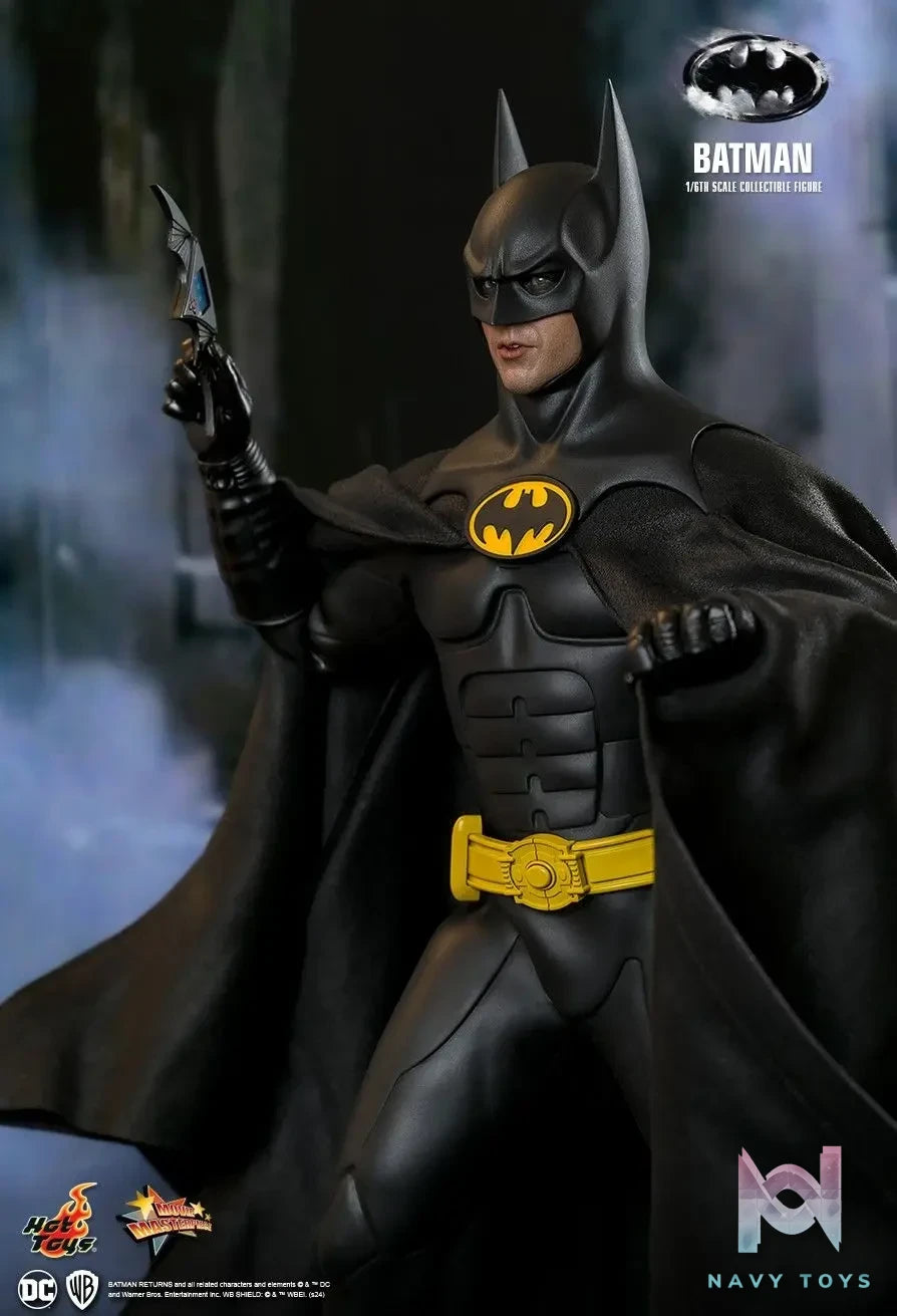 Hottoys Studio – Batman Returns Batman 1/6th scale Collectible Figure MMS769 MMS770