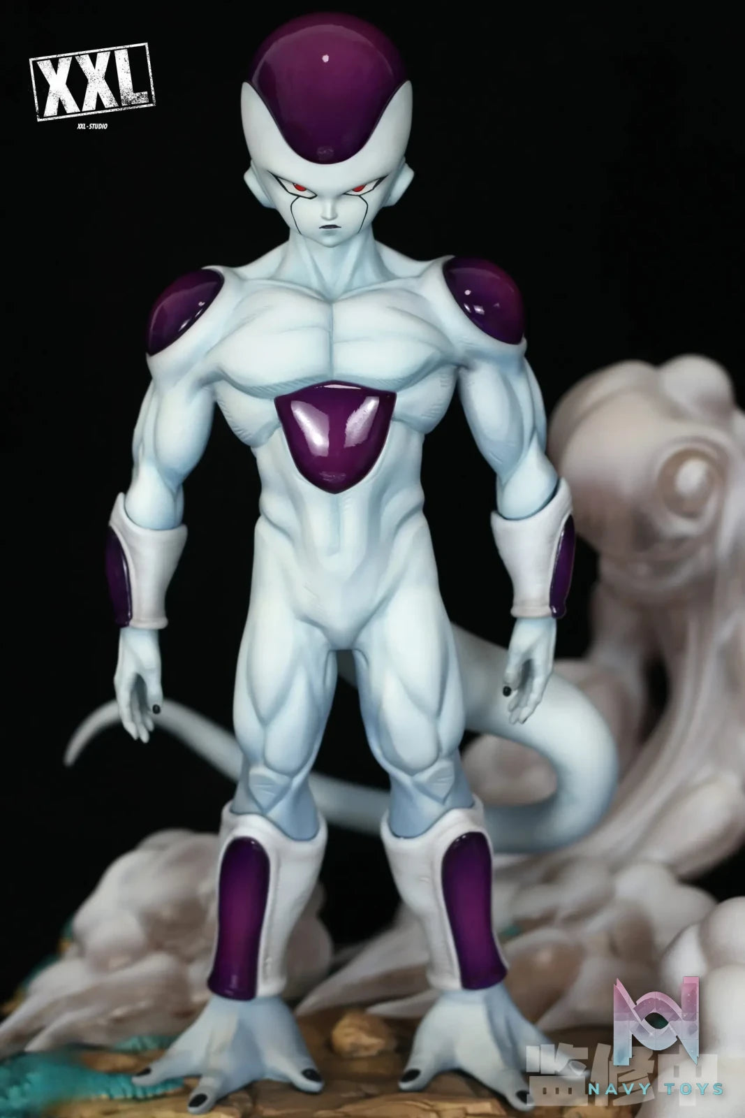 XXL Studio – Frieza Standing Pose Dragon Ball