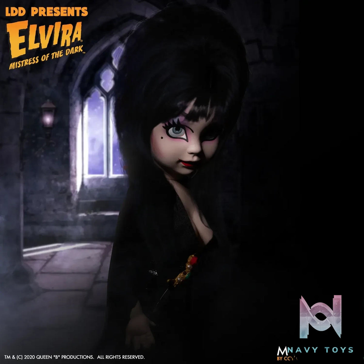 Mezco Studio – Elvira Mistress of the Dark (Licensed)