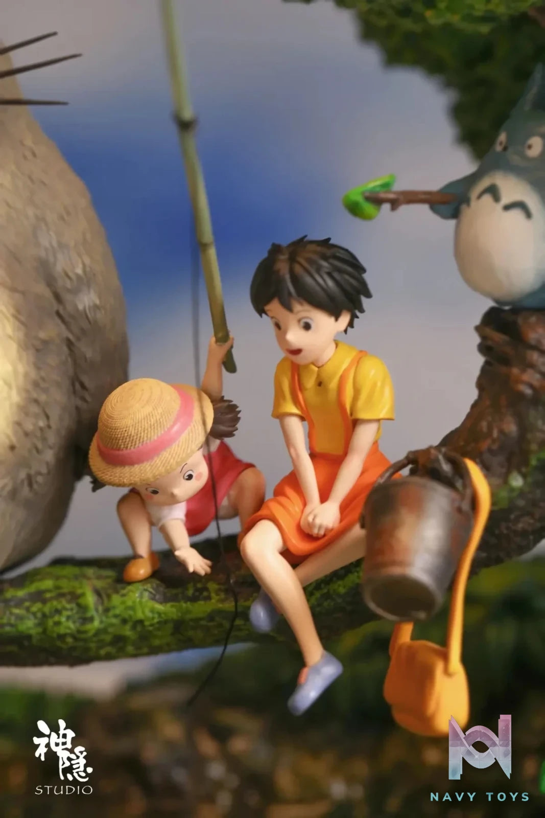 Shen Yin Studio - My Neighbor Totoro The cozy moments of midsummer resin statue Navy Toys anime figure