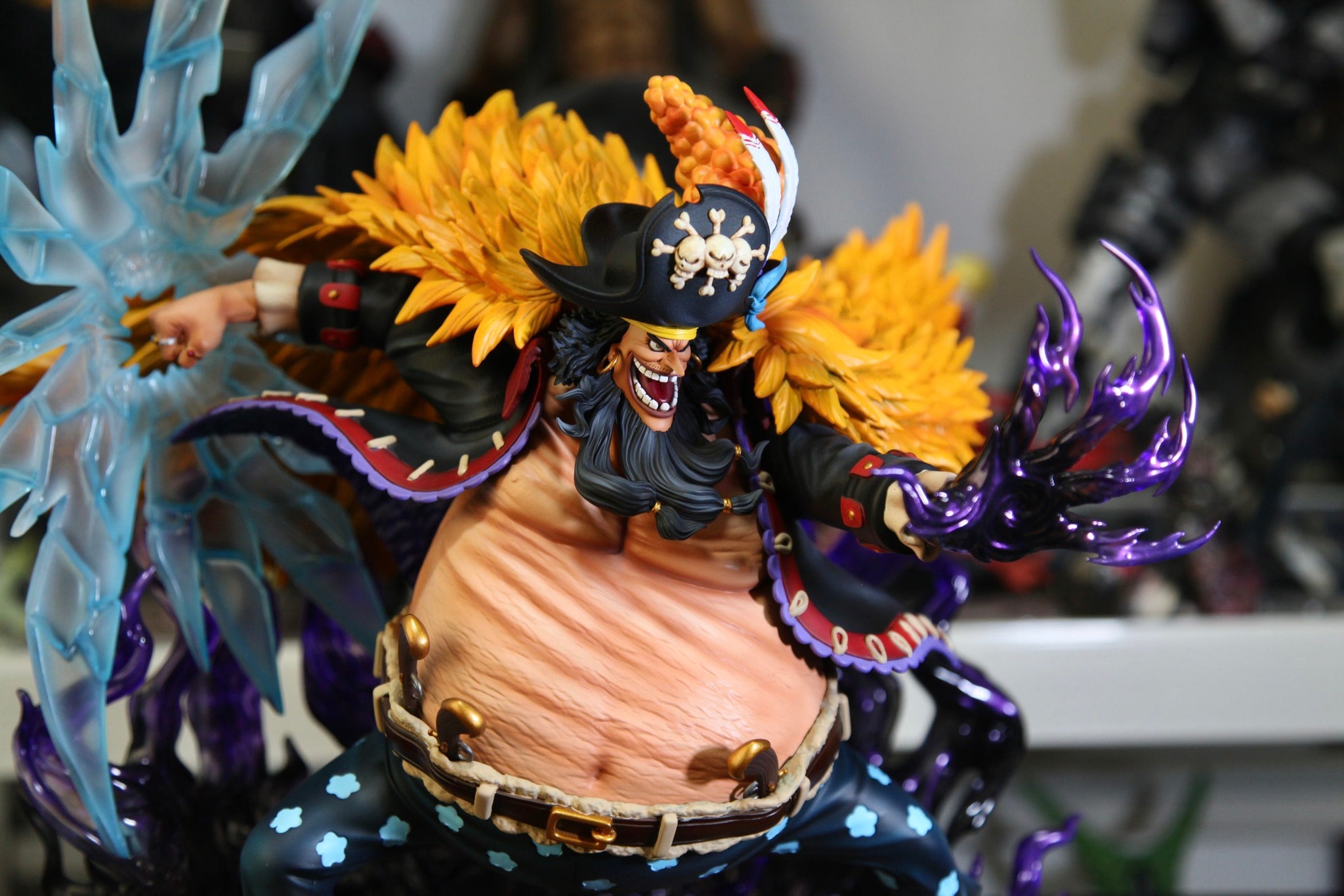 Black Beard (Râu đen) New Century Studio resin statue new century studio anime figure