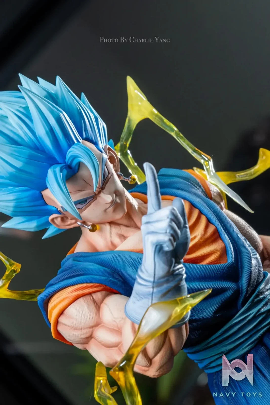 KAW Studio - Vegito Dragon Ball resin statue Navy Toys anime figure