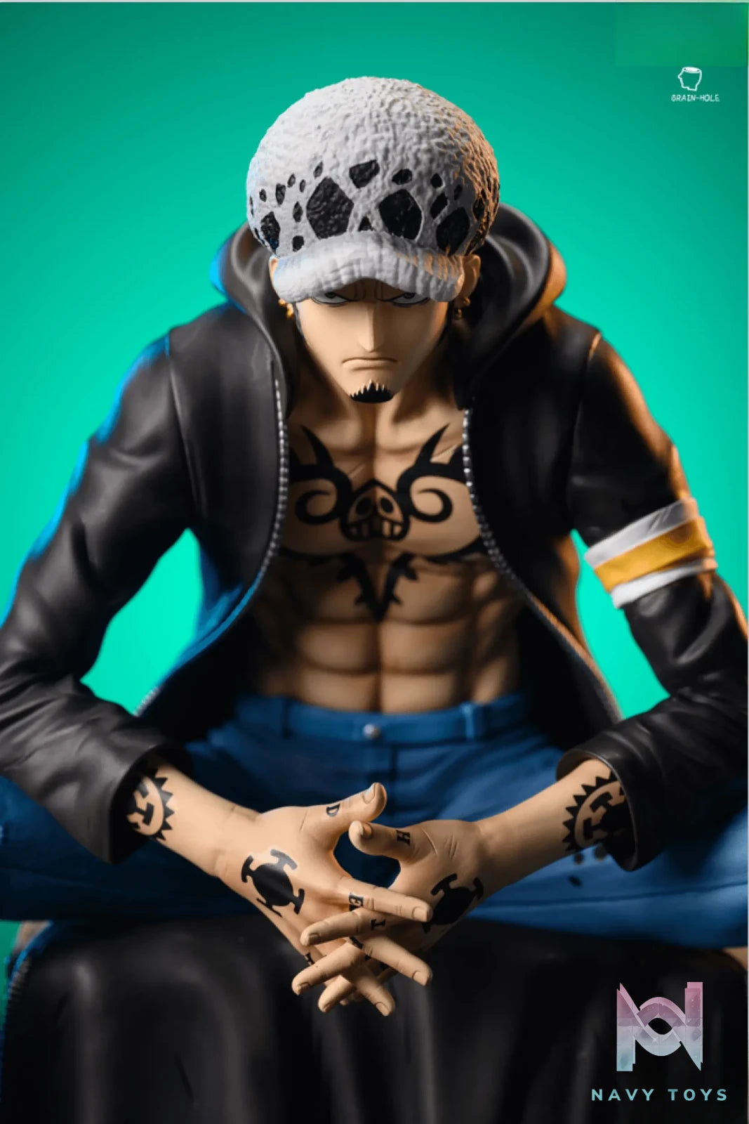 Brain-Hole Studio – One Piece Seated Trafalgar D. Water Law