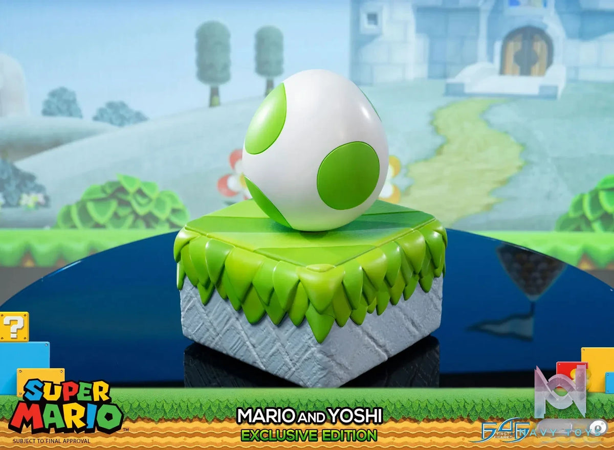 First 4 Figures – Super Mario – Mario and Yoshi SMMAYST SMMAYEX (Licensed)