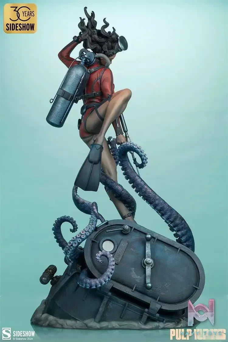 Sideshow Collectibles – Original Pulp Vixens#2 DEEP DOWN 300841 (Licensed)