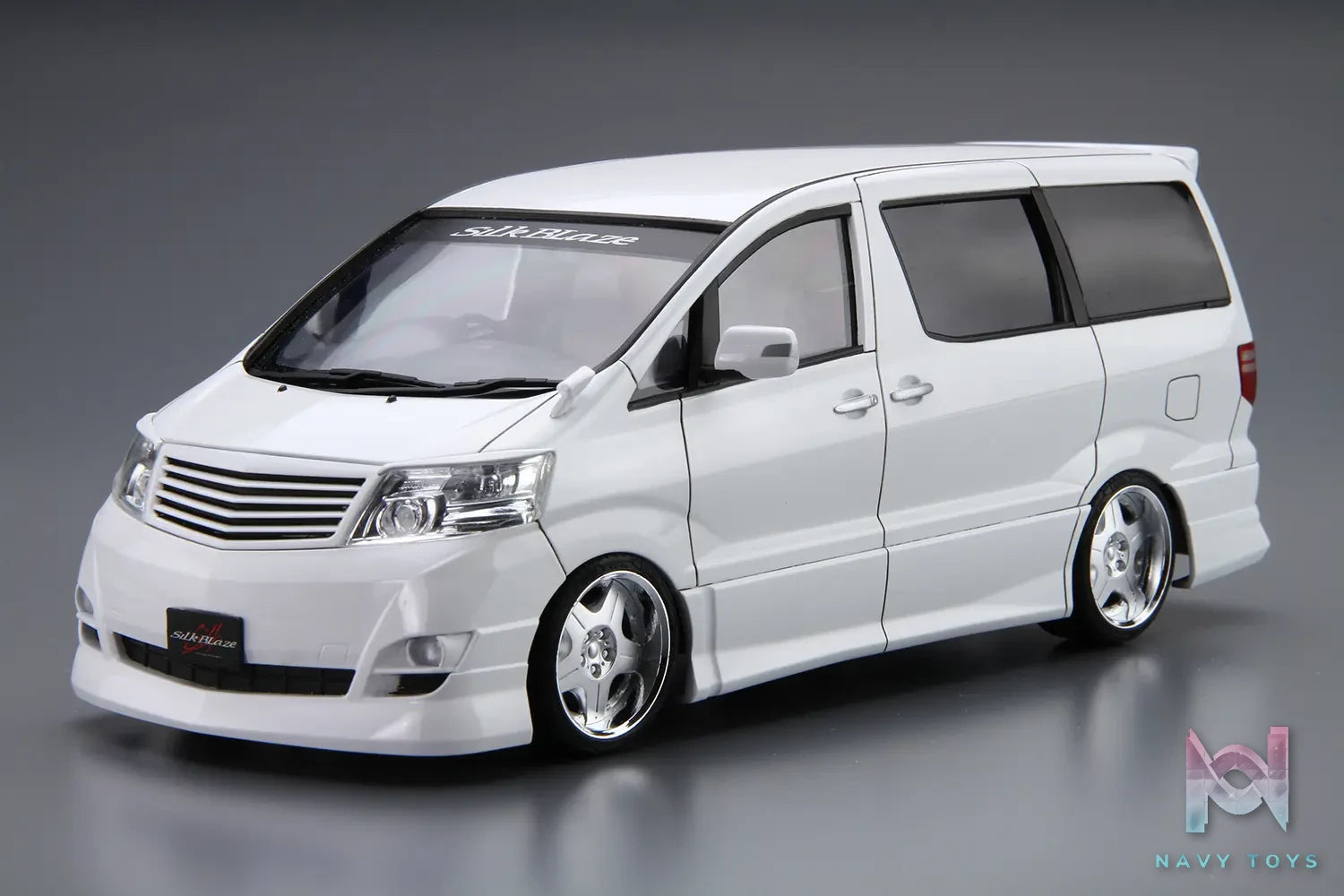 AOSHIMA – 1/24 Scale Car Model #6 (Licensed)